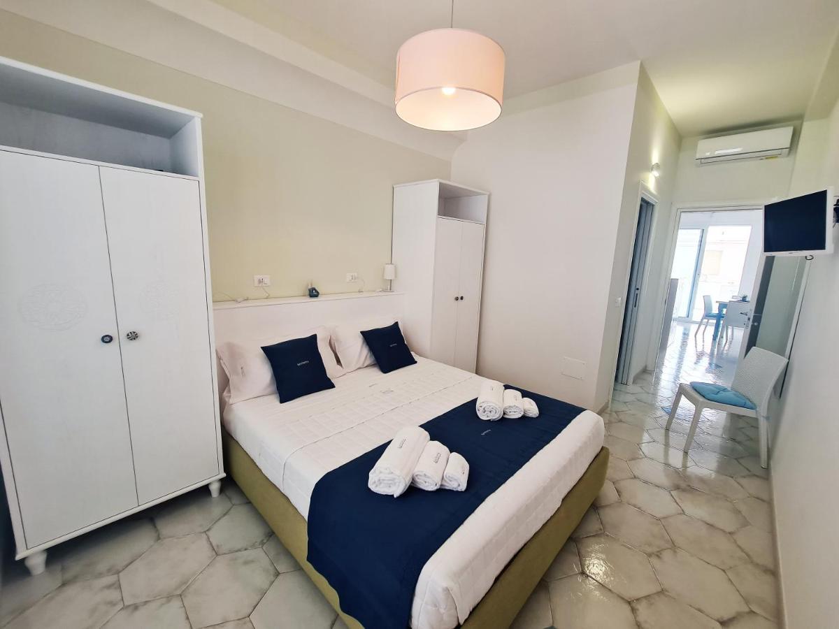 Kalinifta Rooms Apartment Torre Lapillo Exterior foto
