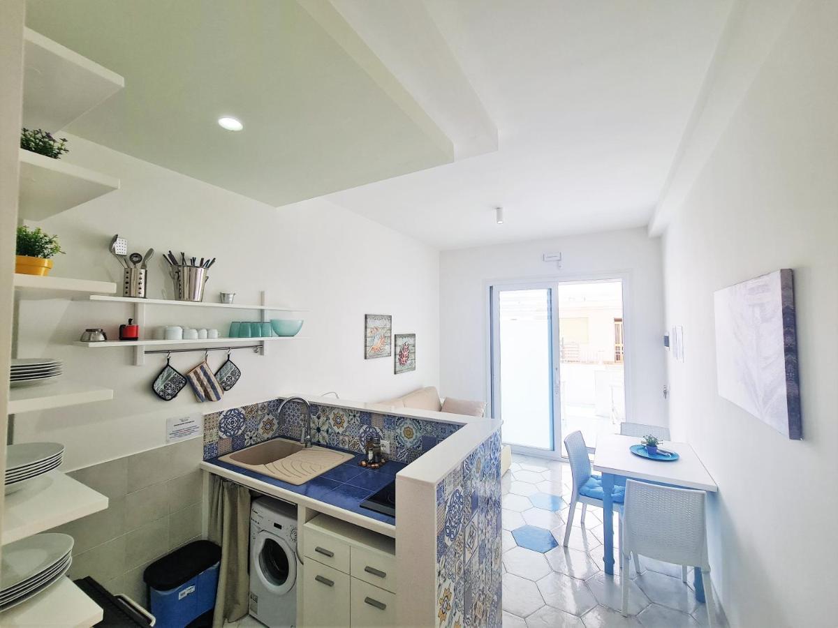 Kalinifta Rooms Apartment Torre Lapillo Exterior foto