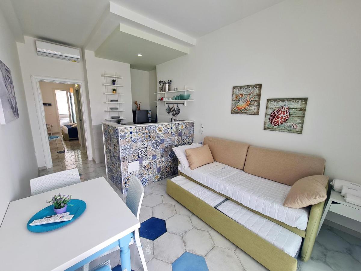 Kalinifta Rooms Apartment Torre Lapillo Exterior foto